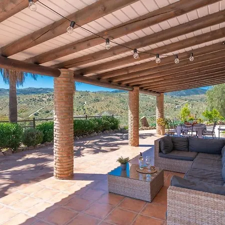 בית נופש Cortijo Rueda Campos Tolox By Ruralidays Alozaina